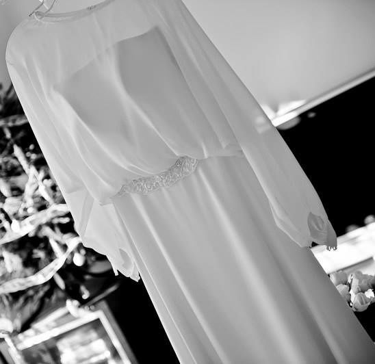 Oryginalna suknia ślubna z długim rękawem 38, 40