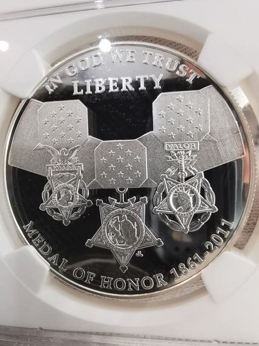 США 1долар 2011р. Медаль Пошани.СЛАБ NGS PF69 ULTRA CAMEO. ПРУФ.СРІБЛО