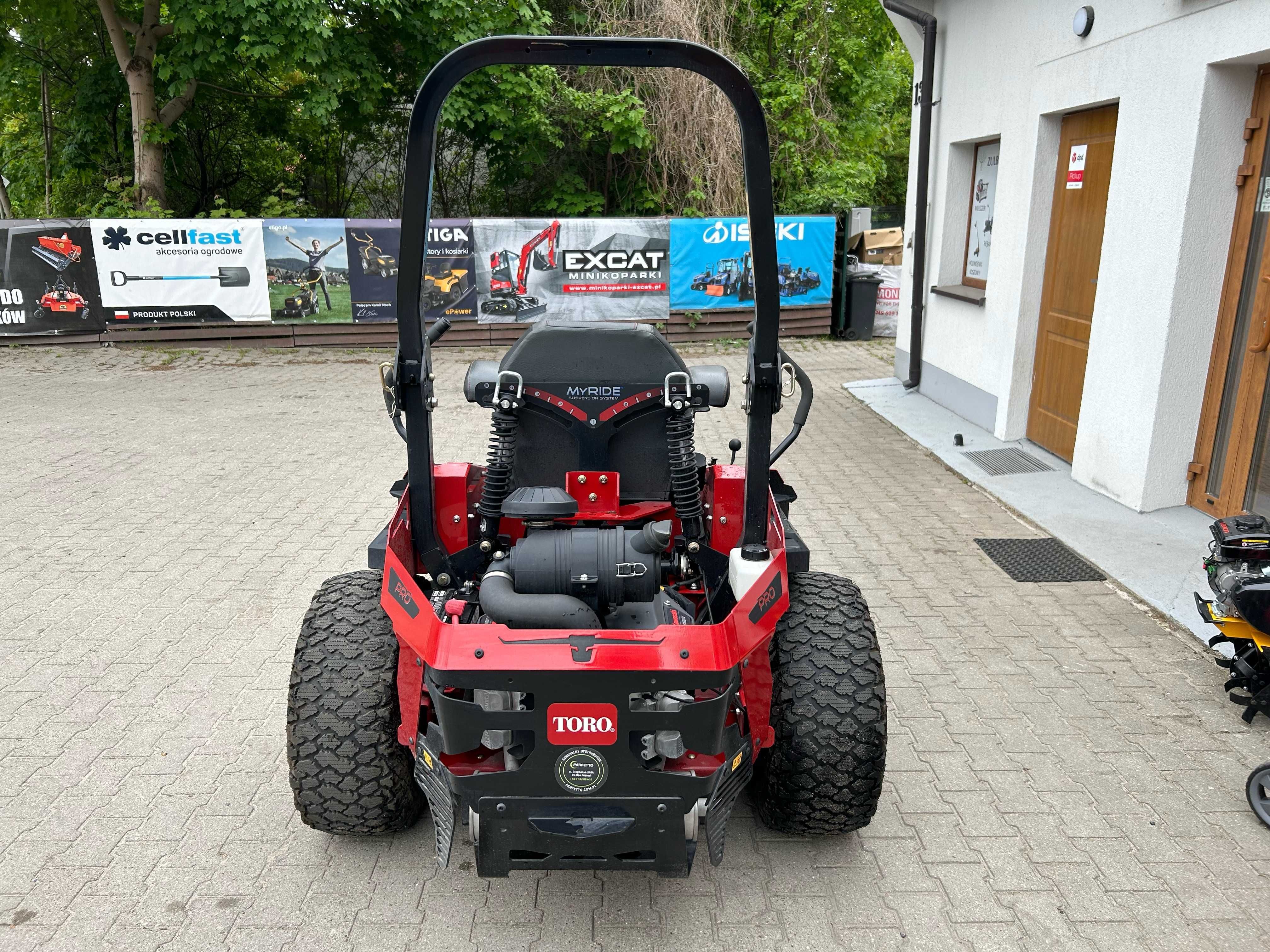 Kosiarka Traktor koszący ZERO TURN TORO Z-master 4000 zero skręt