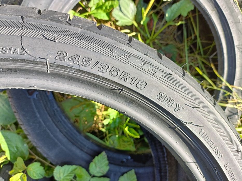 163, 245/35R18 Bridgestone Potenza S001 RSC 2015r 7.5mm 88Y