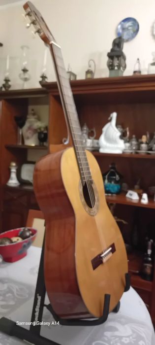 Guitarra  Classica marca  Esteve