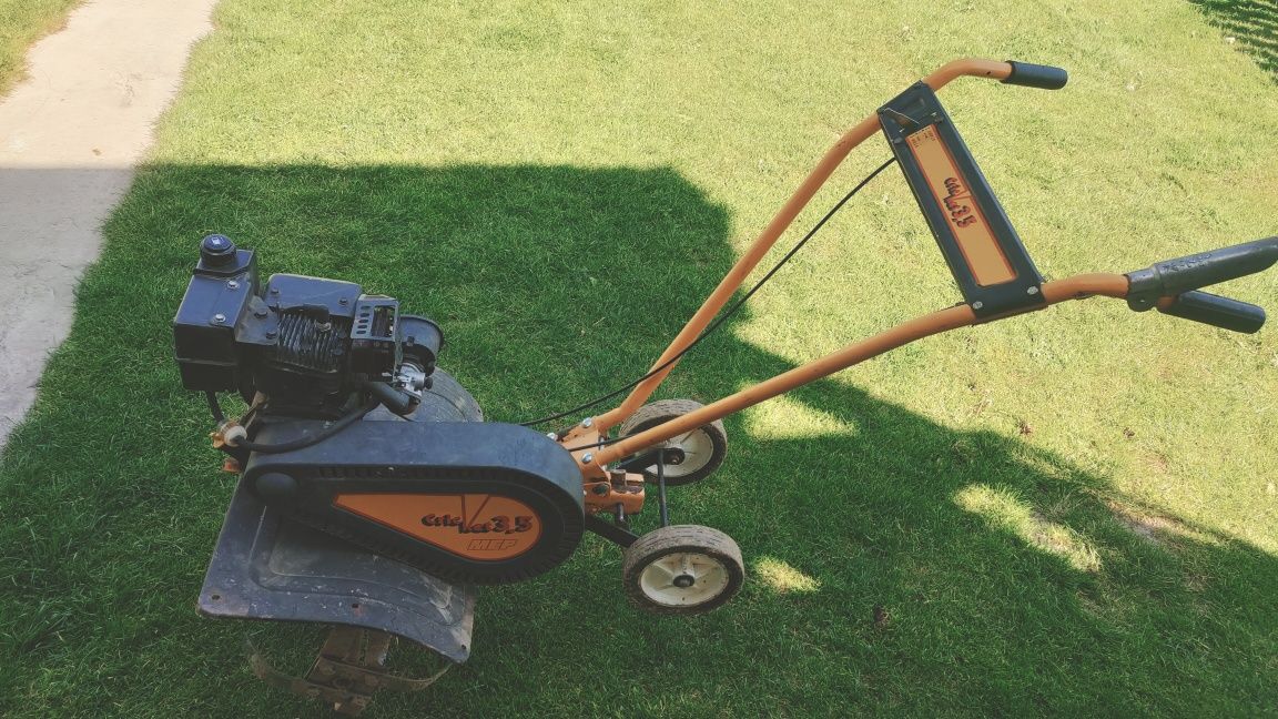 Glebogryzarka cricket 3.5km Tecumseh ( Briggs Stratton )