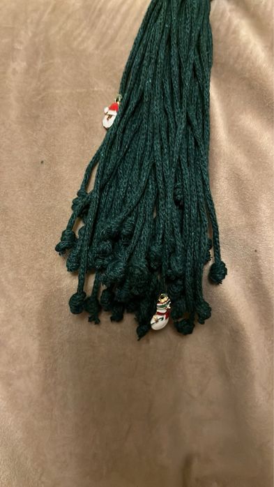 Макраме ялинка ручна робота, сніжинки з бісеру та скляних бусин-430 гр