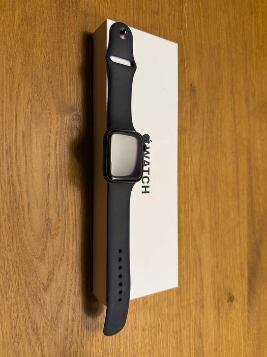 Apple Watch SE 44 mm (2. gen) – stan bardzo dobry