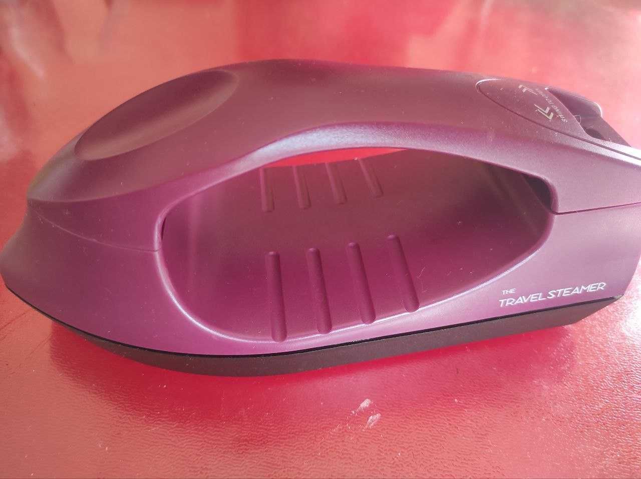 Многофункциональный пароувлажняющий утюг The Travel Steamer