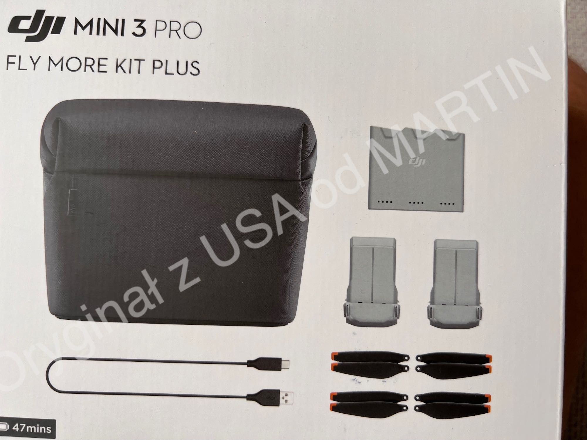 DJI Mini 3 Fly More KIT Plus -  2 x 3850 mAh - 47 minut latania