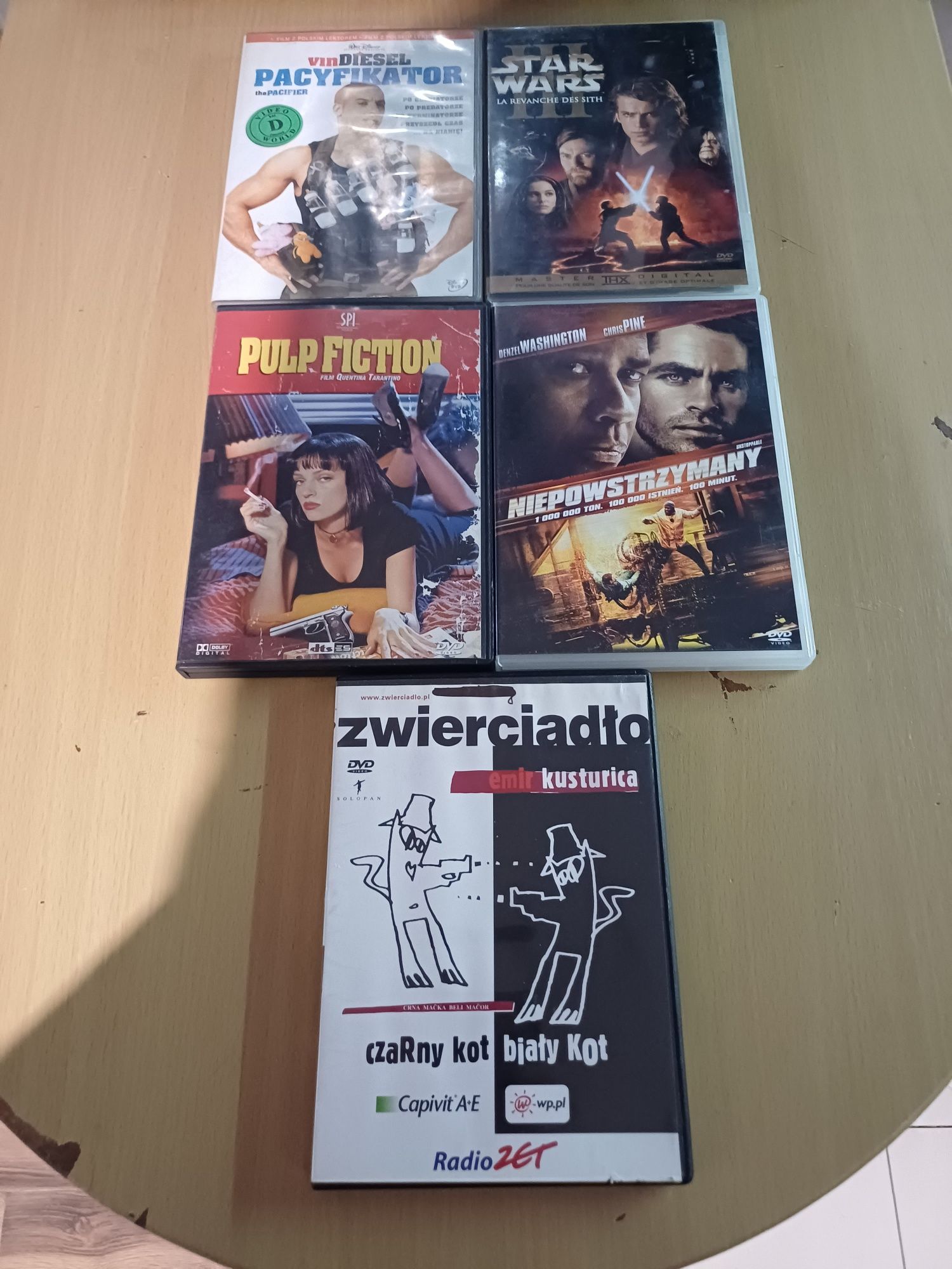 Zestaw filmów 23 szt dvd