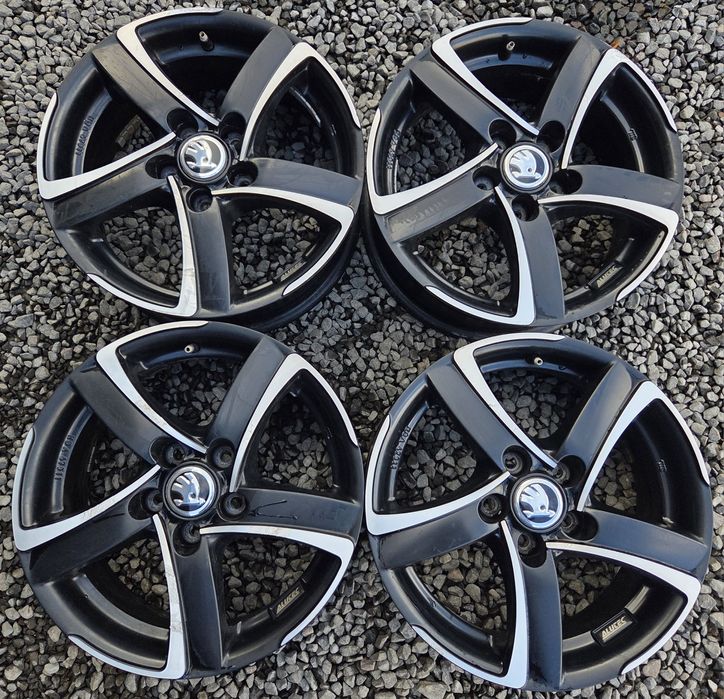 5 100 R15 Scoda Fabia Octavia Volkswagen Golf