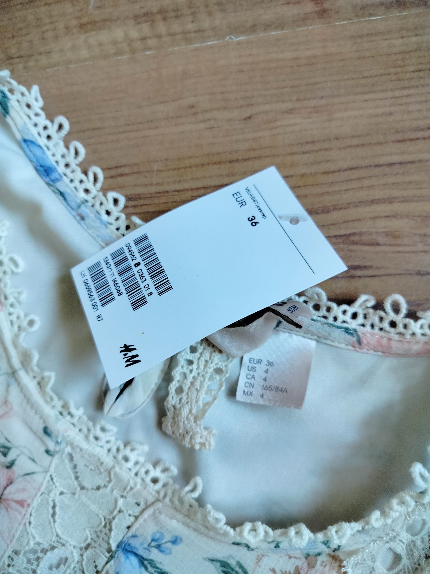 Kremowa sukienka w kwiaty Boho H&M S 36