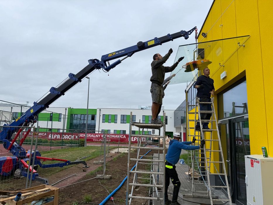 Mini żuraw „pająk” – wynajem z operatorem OD ZARAZ Legnica/Dolny Śląsk