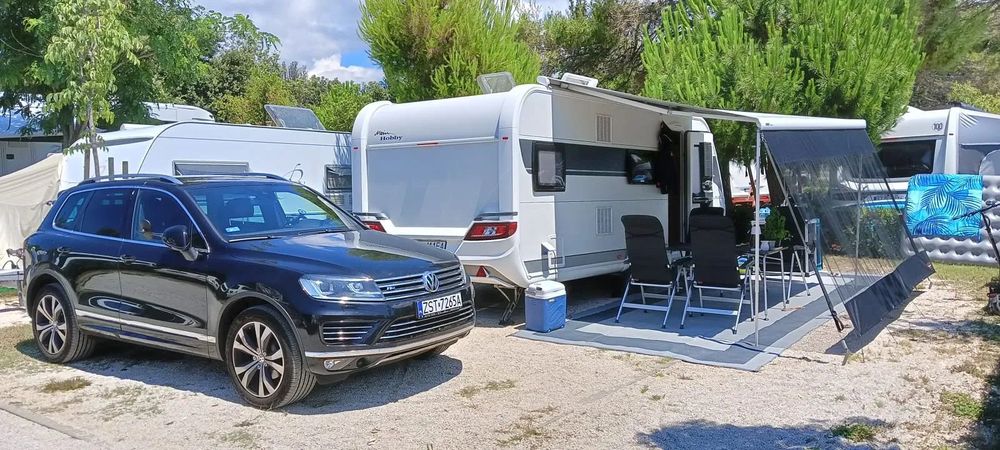 Hobby 545 KMF DE LUXE  Pierwszy właściciel, kupiona w salonie, stan idelany