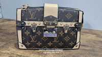 Piekna torebka trunk clutch brige monogram. LV louis vuitton