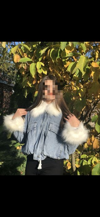 Джинсовка утеплена всередині( куртка)