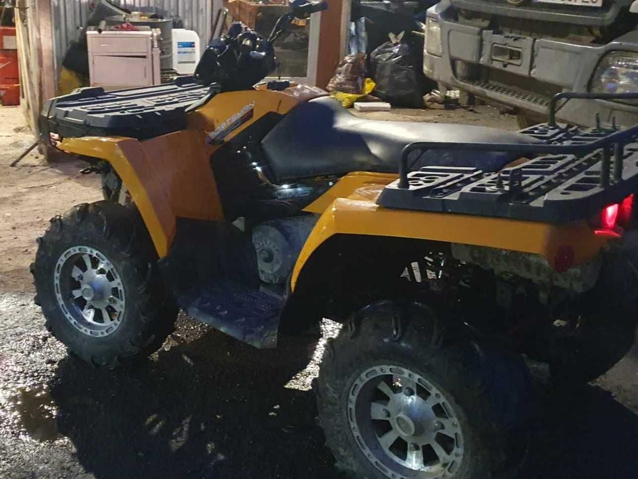 Quad polaris 800 4x4