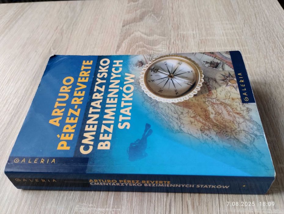 Arturo Perez-Reverte - Cmentarzysko bezimiennych statków