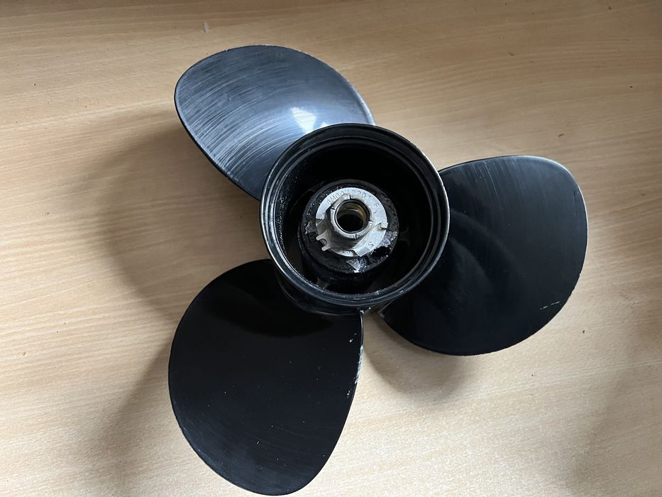 Śruba napędowa Mercury Black max 854342a45 10p