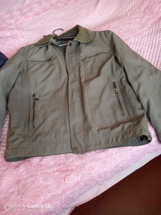 Куртки мужские. .