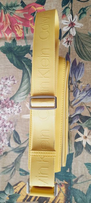 Torebka Calvin Klein - camera bag zółta