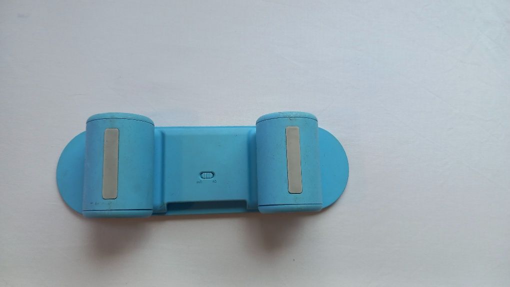 Niebieski Głośnik przenośny Bluetooth Deskorolka Scooter