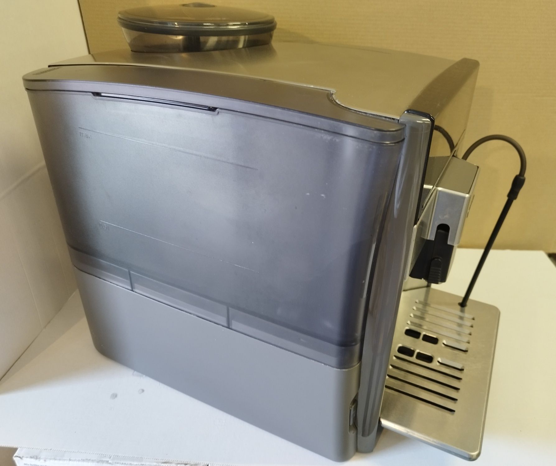 Ekspres Siemens EQ6 series 700 polskie menu