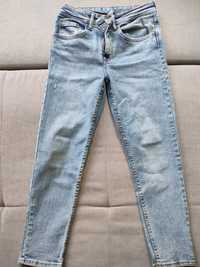 Spodnie dżinsowe dla chłopca rozm 140 HM