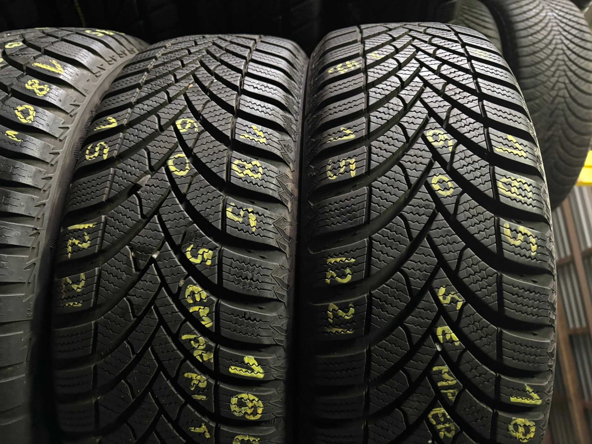 2X Opony Zimowe 185/60R15 84T SEMPERIT SPEED-GRIP 5 8MM 2022R Całe!