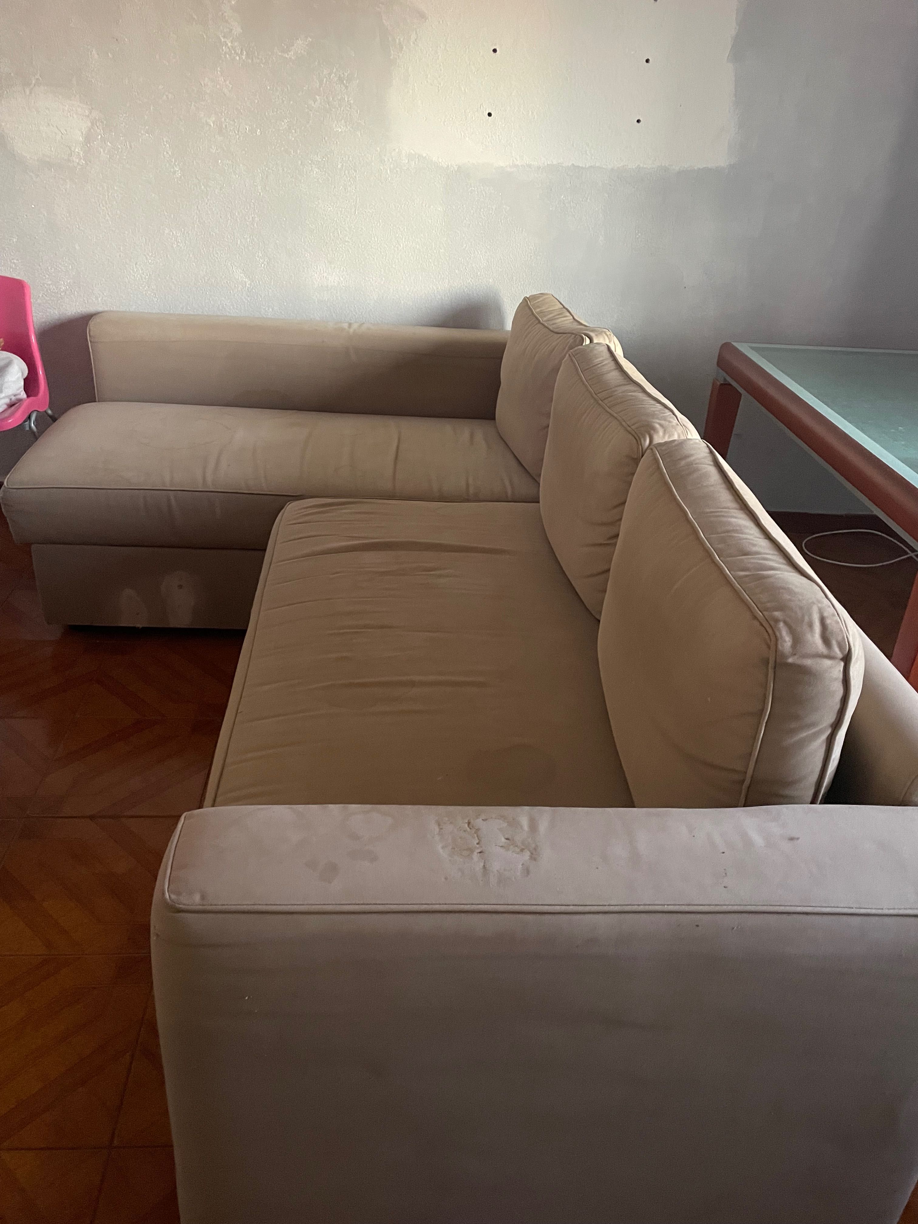 Sofá c/ chaise longue