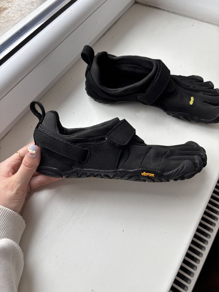 Vibram five finger fivefingers kmd sport 2.0
