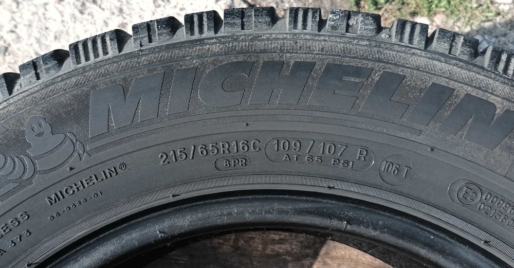 Michelin Agilis Alpin 215/65/16C opony zimowe - 2 szt. R16C W-wa