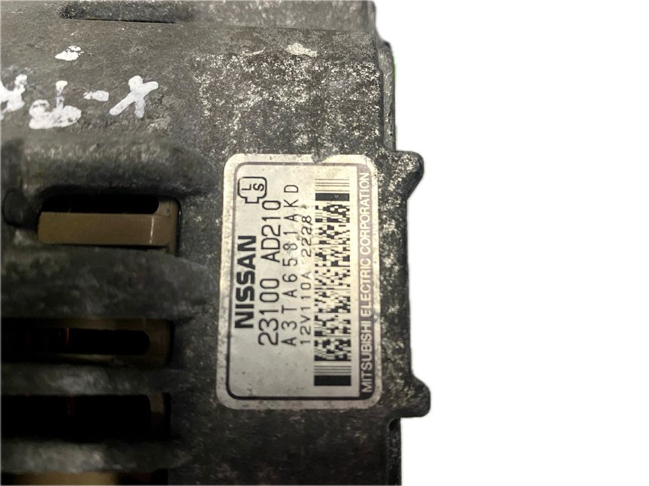 Alternador NISSAN Primera Sedan (P12)