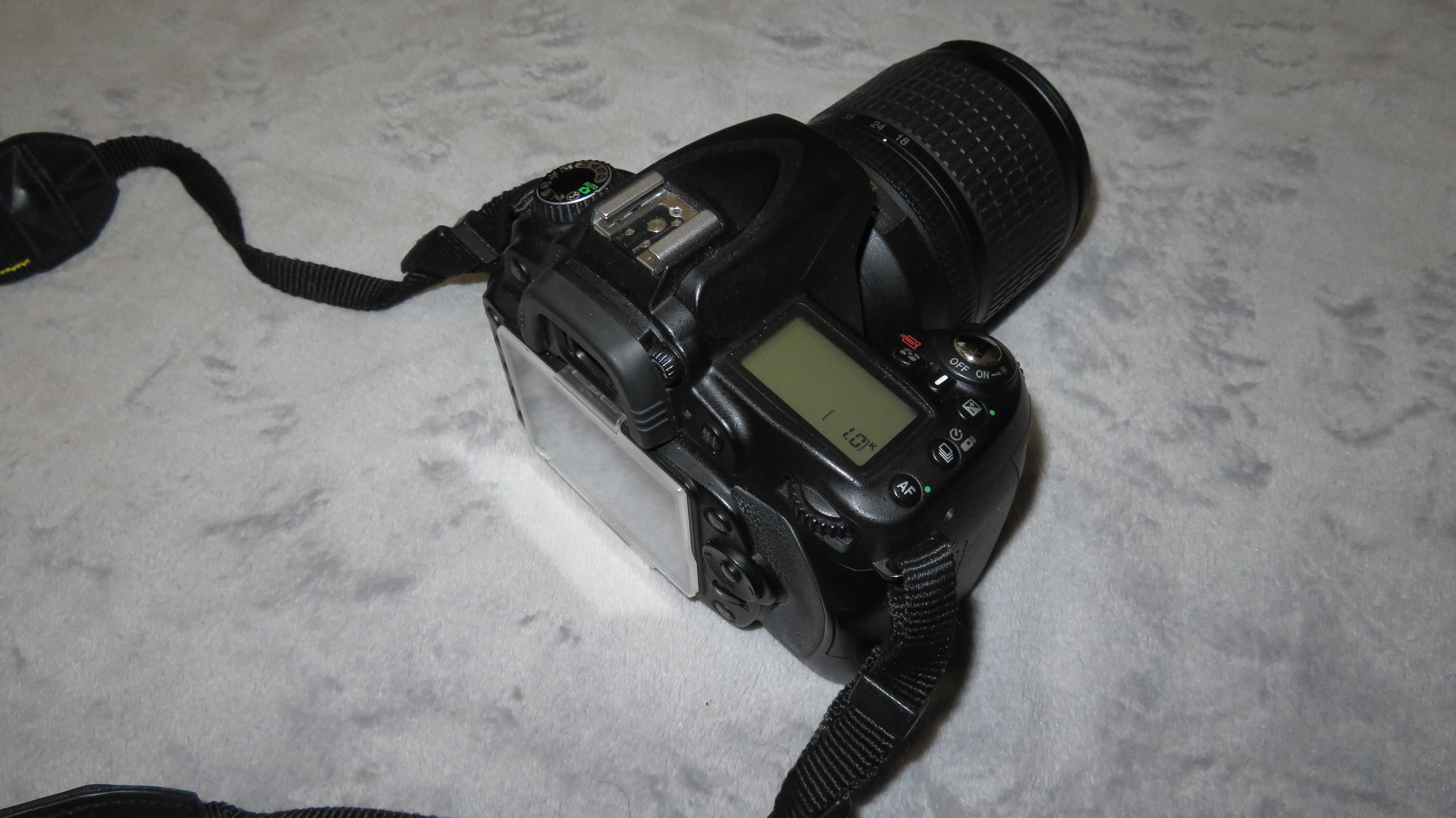 Aparat fotograficzny Nikon D90 + torba + filtr UV.