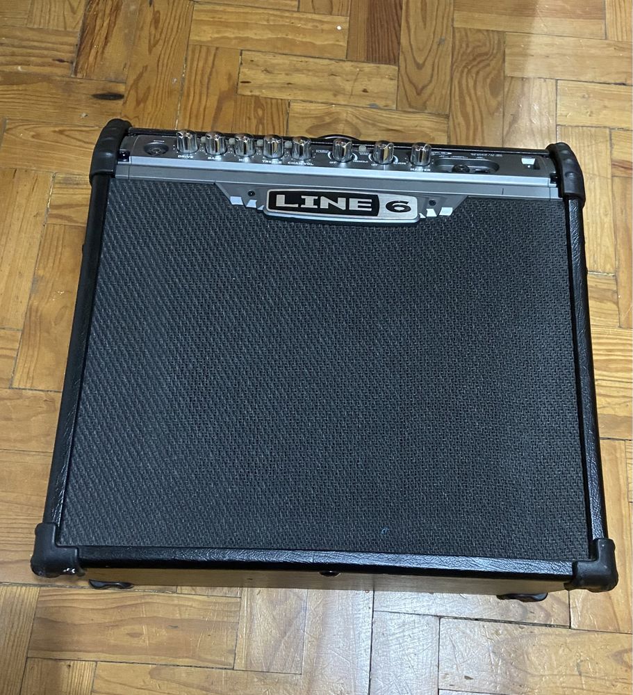 Amplificador de Guitarra SPIDER III LINE 6 30 WATTS