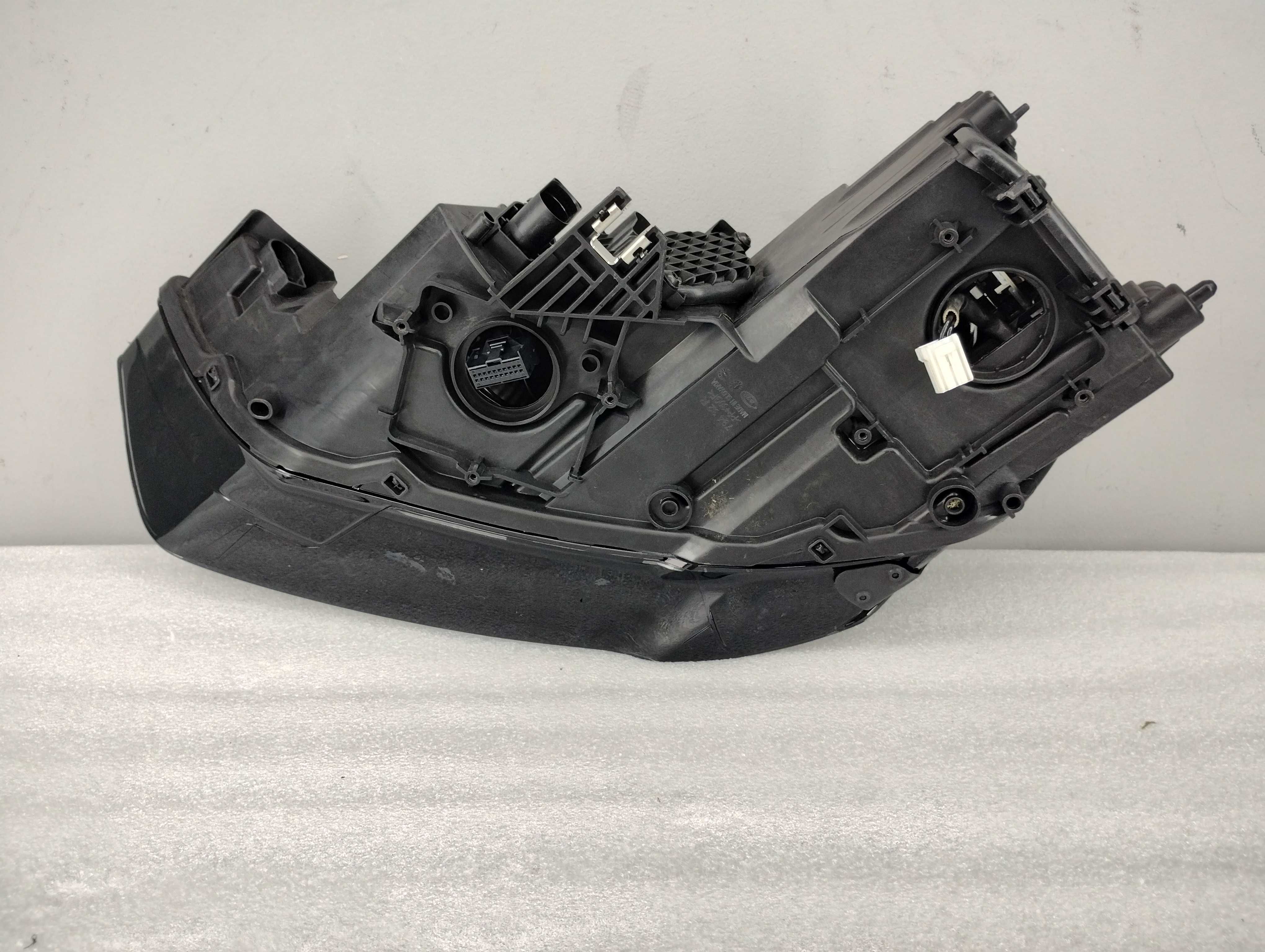 Lampa Reflektor Prawy Audi A1 8XA LIFT XENON EU! NOWA!