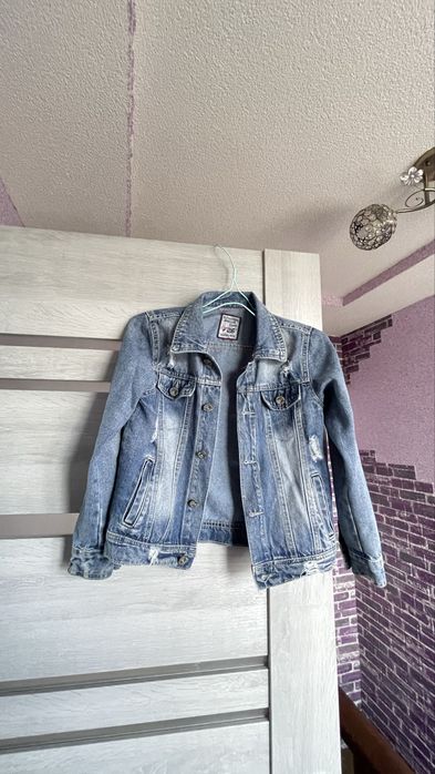 Куртка джинсова для дитини 6 років