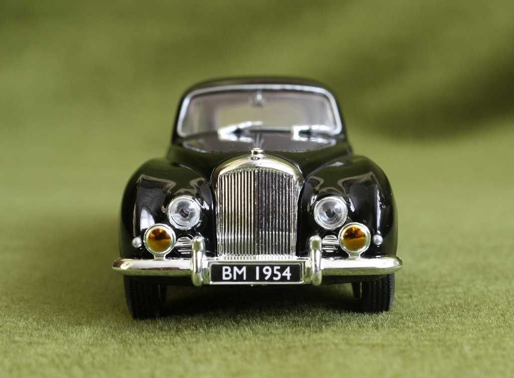 Bentley Continental Franay 1954  - model 1/43 Signature Series