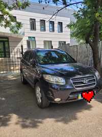 Hyundai Santa08г. 98тыс.