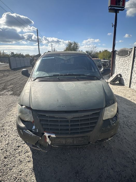 Разборка шрот Chrysler Grand Voyager 2.8 дизель автомат 2005 год