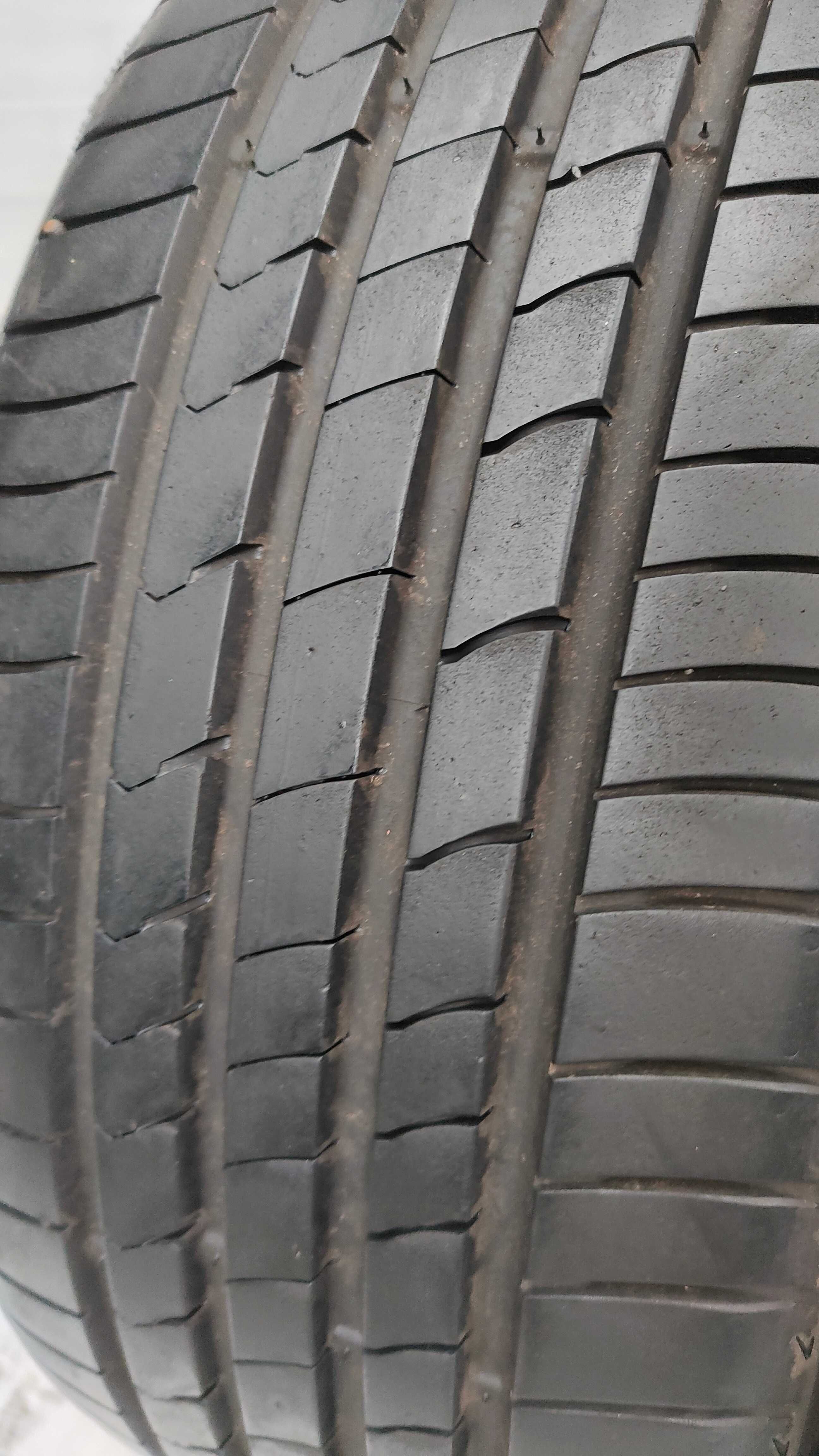 Opony Letnie 215 /45/16 Kumho 4szt 7mm