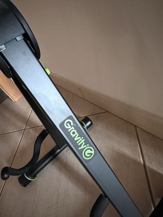 Fender Squier Stratocaster Affinity HSS Charcoal Frost Metallic