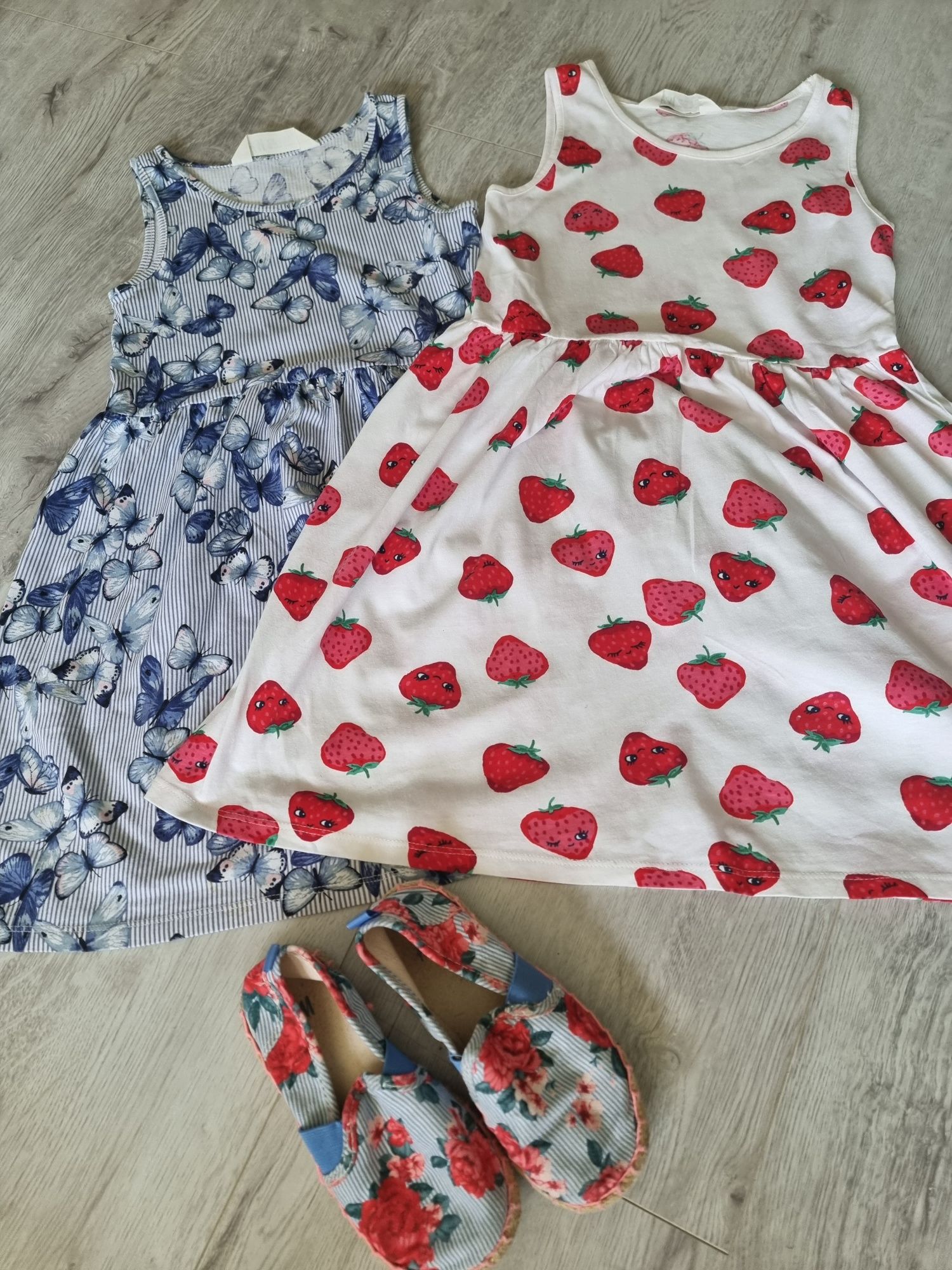 Sukienki H&M rozmiar 128