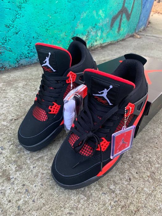 Кросівки чоловічі та жіночі Nike Air Jordan 4 Retro. 36-45 розміри