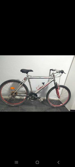 Bicicleta em muito bom estado