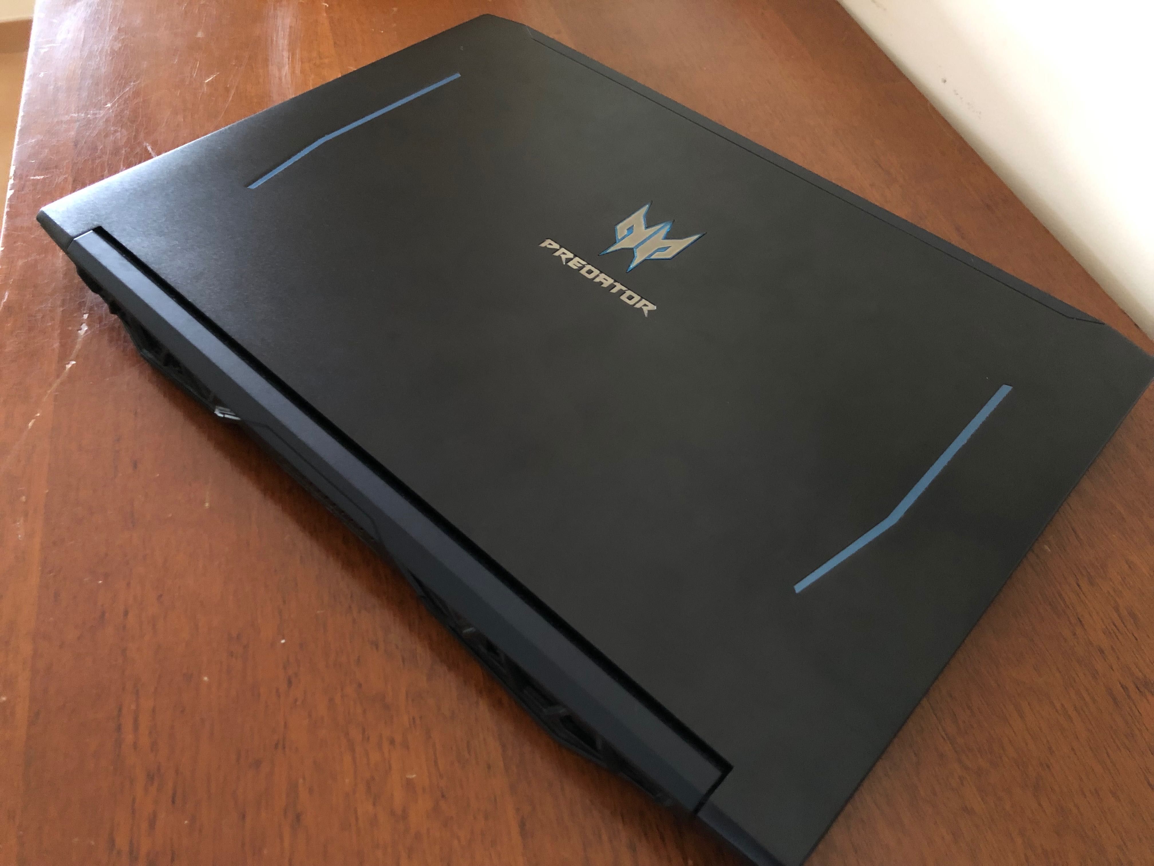 Portátil Acer Predator Helios 300 PARA PEÇAS