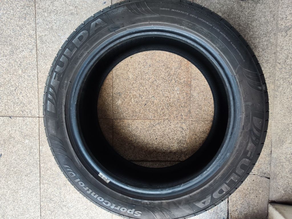 Pneu marca fulda jipe 215-55R17 98Y