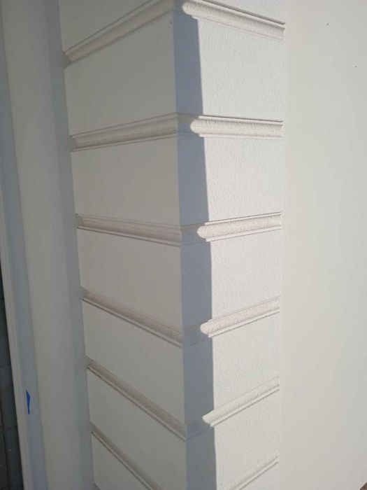 Bonie gzymsy sztukaterie listwy elewacyjne karniszowe sufitowe  ledowe