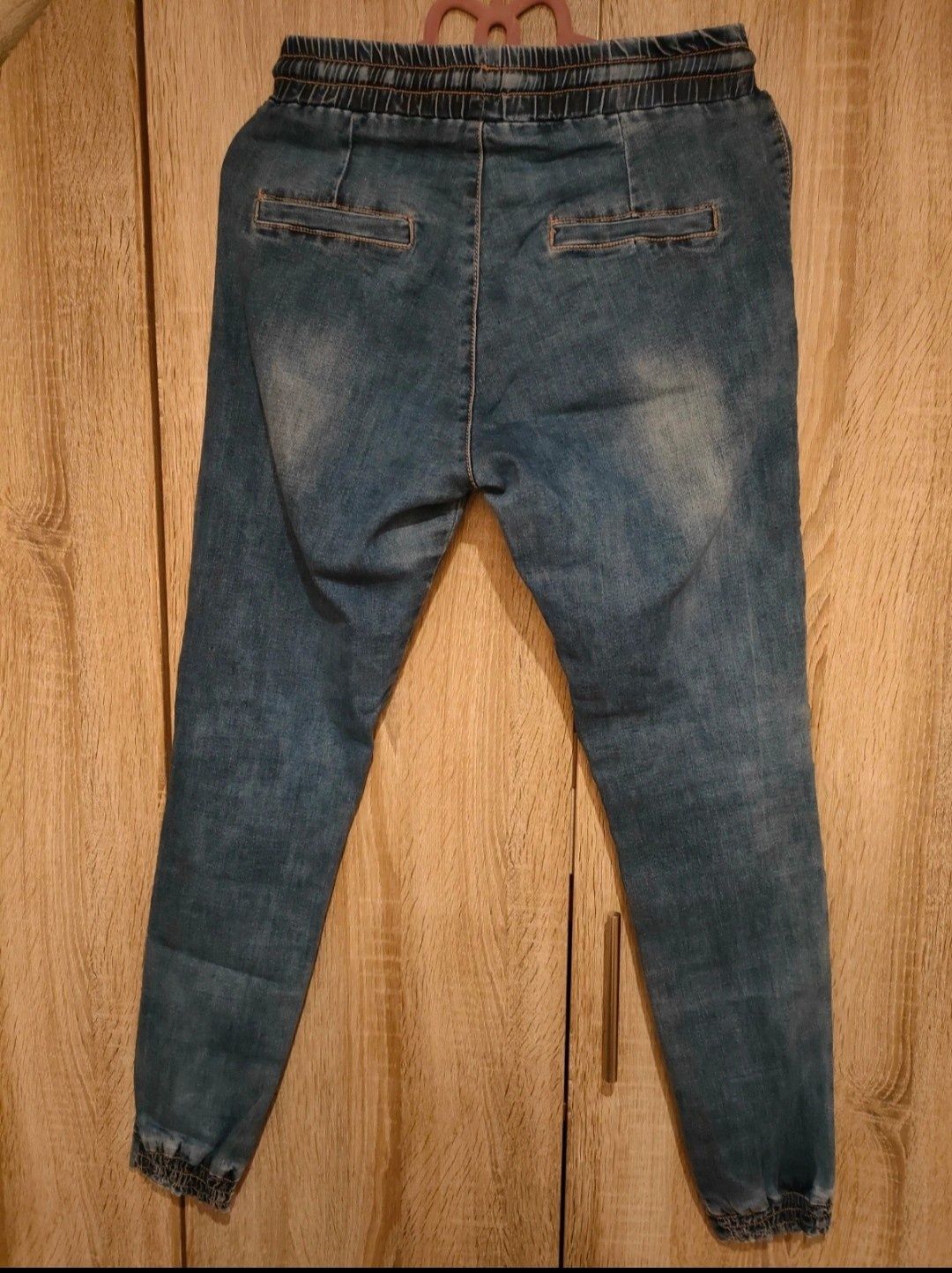 Spodnie damskie joggery  jeansowe rozm. 40