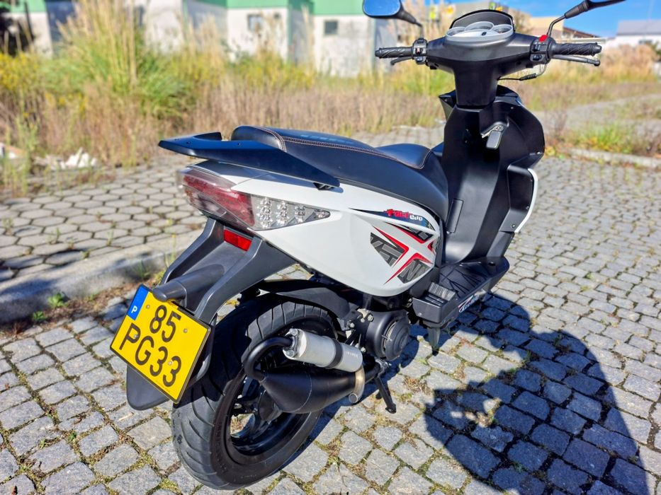 Scooter Keeway f-act 50 mota 50cc