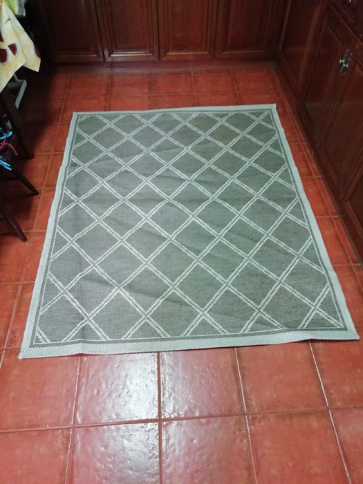 Tapete xadrez 168x135cm