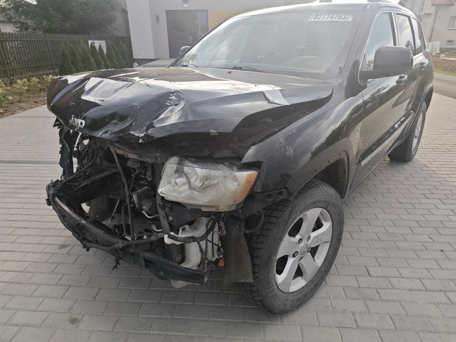 Jeep grand Cherokee wk2 laredo 170 tyś km przebiegu uszkodzony na miej