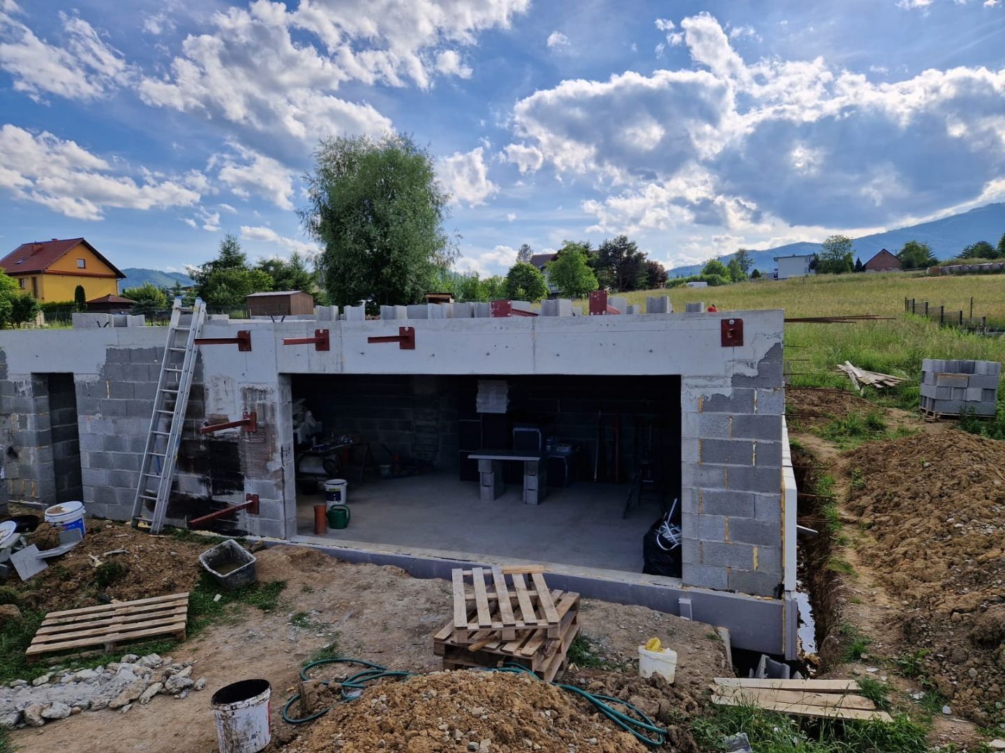 Wynajem szalunku stropowego 140m Budowa domów od podstaw